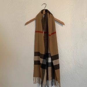 GORGEOUS NUDE COLORED SCARF